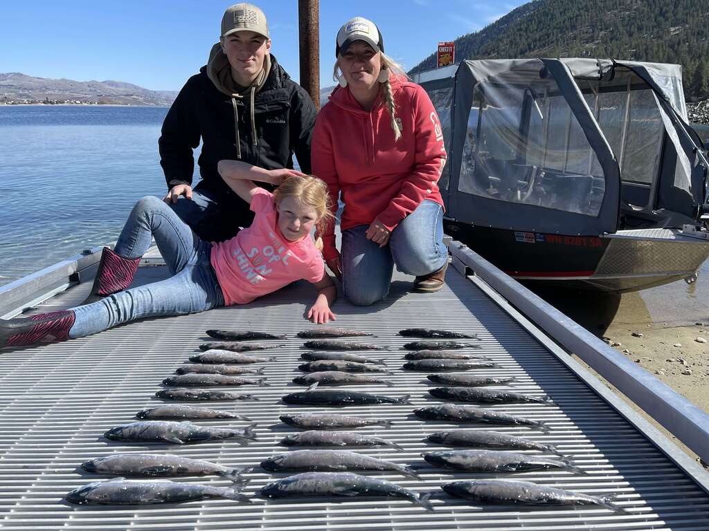 BOBBER DOWN GUIDE SERVICE - Updated April 2024 - 21 Photos & 11 Reviews -  Wenatchee, Washington - Fishing - Phone Number - Yelp